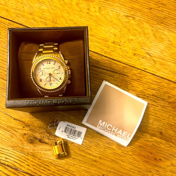 Michael Kors Women's Ritz Stainless Steel Watch With Crystal Top Ring - Picture 1 of 3